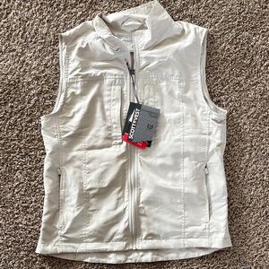 Scottevest Cream Sleeveless Vest